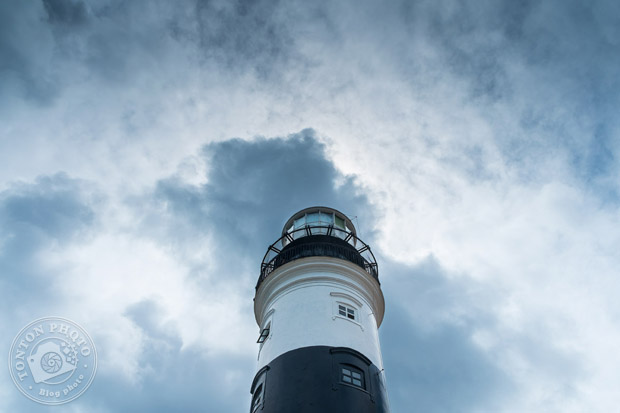 Le célèbre phare de Barra (Farrol da Barra), plus vieux phare du continent américain ! Salvador de Bahia, Brésil © Clément Racineux / Tonton Photo